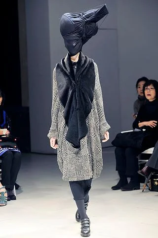 Look 35